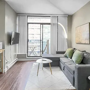 Top Floor Unit On Granville Strip Yaletown Area Holiday home